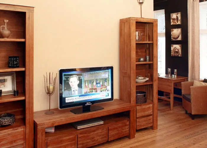 Apartment Schlueterstrasse By Interhome